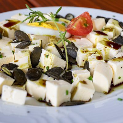 Frischkäse mit Kernöl